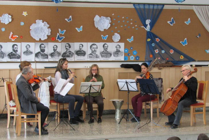 2022.10.07. - Zene vil�gnap